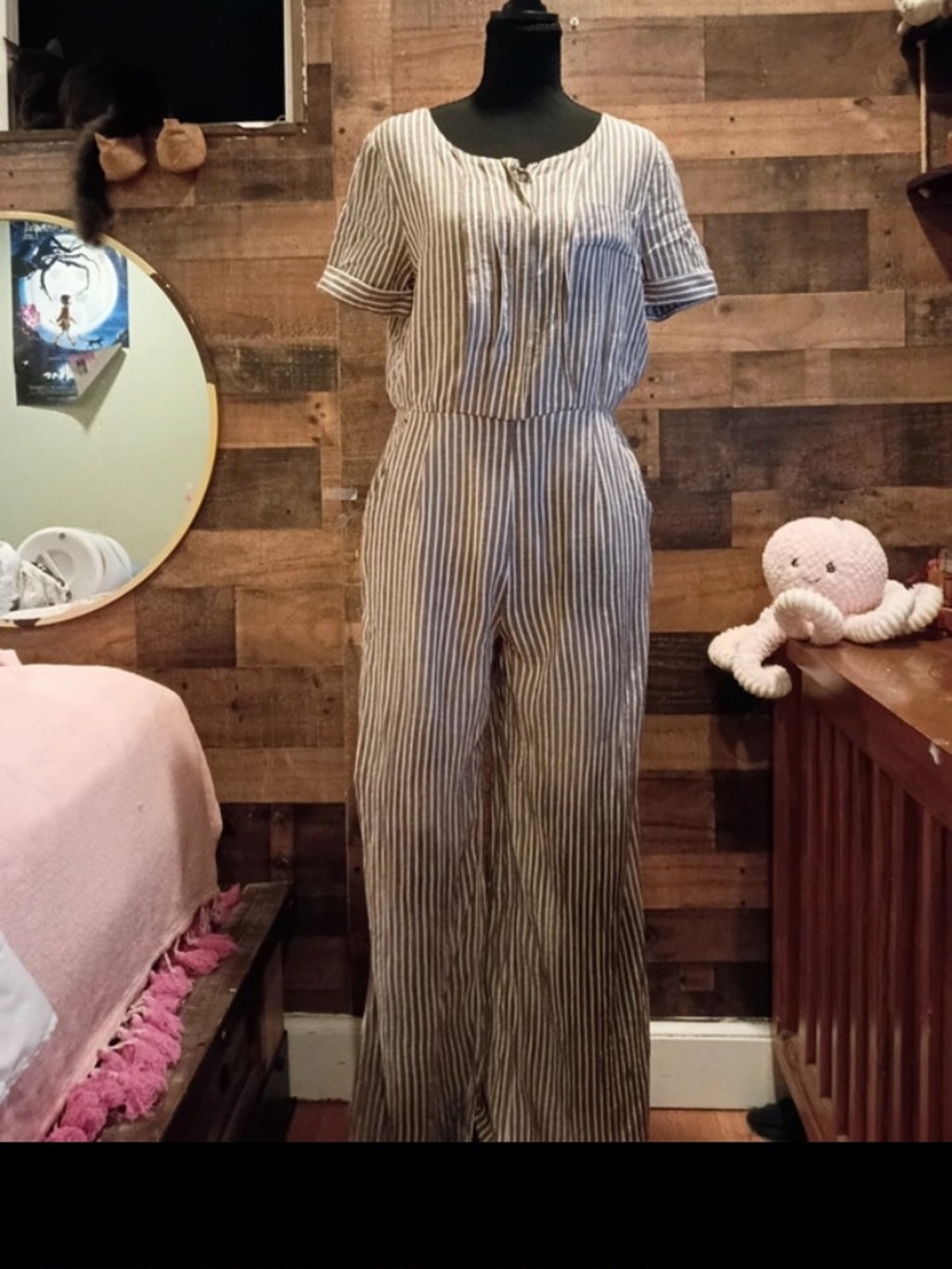Everly Vertical Stripe Short-Sleeve Wide-Leg Jumpsuit in Beige and White